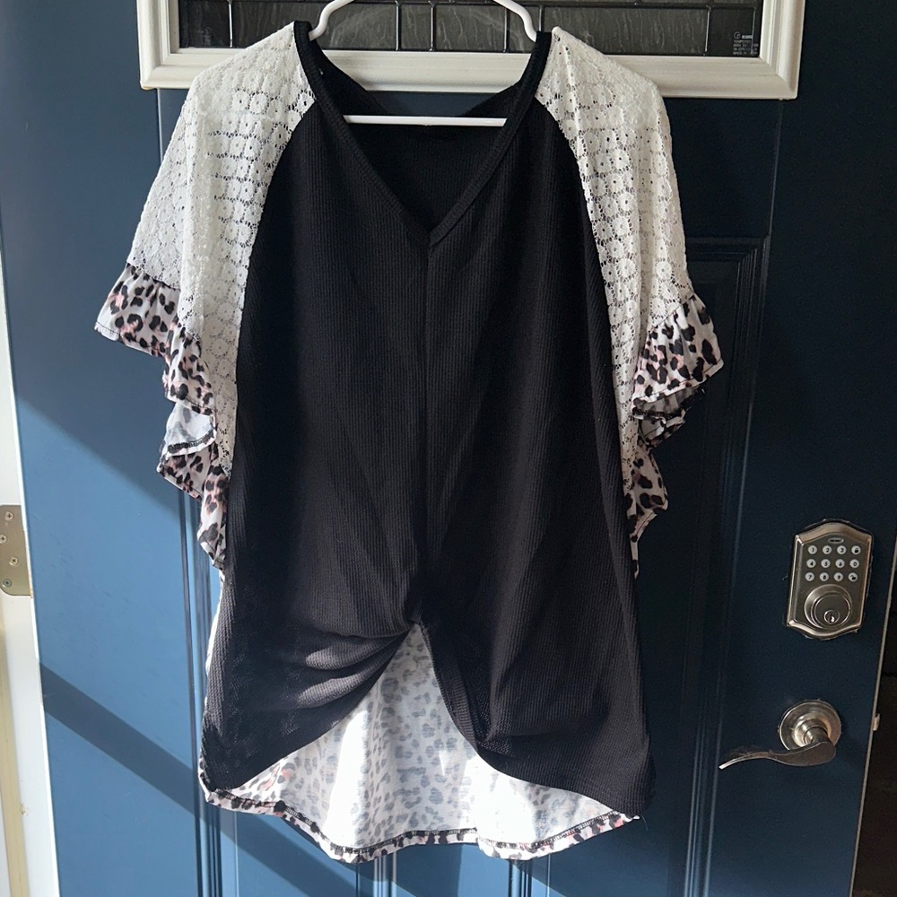 Black and White Leopard Print Top